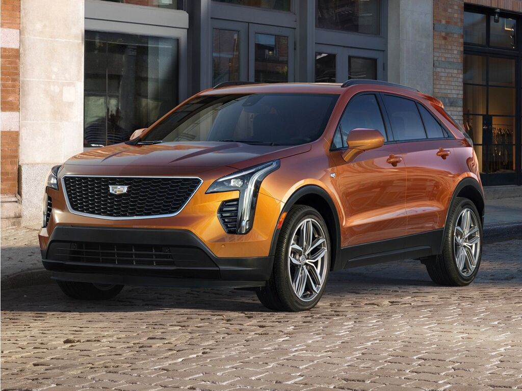 2023 Cadillac XT4 — photo 1 of 7
