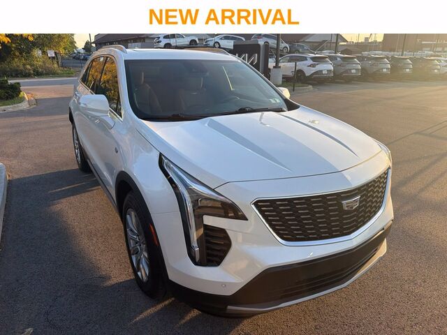 2023 Cadillac XT4 Premium Luxury