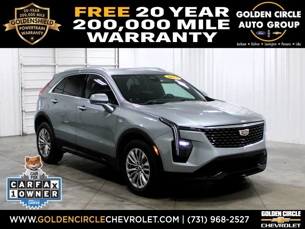 2024 Cadillac XT4 Premium Luxury — photo 1 of 10