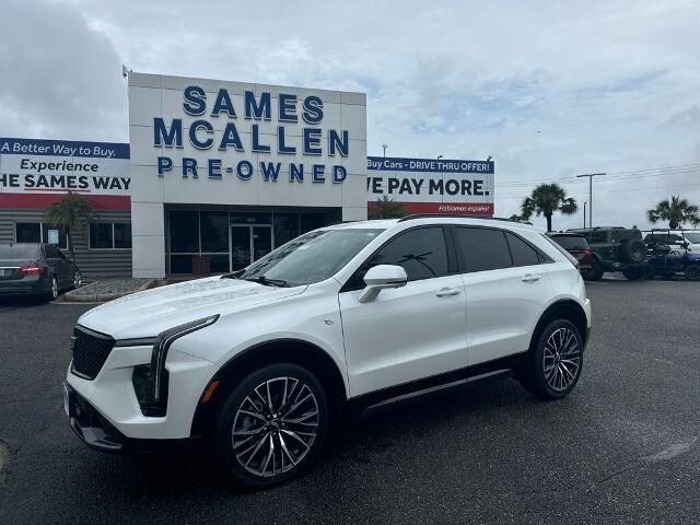 2025 Cadillac XT4 Sport