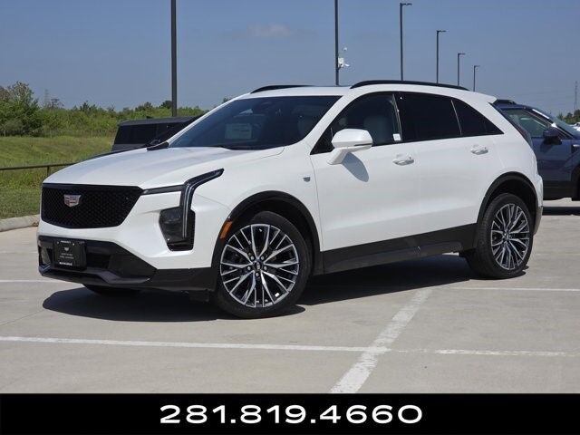 2024 Cadillac XT4 — photo 1 of 7