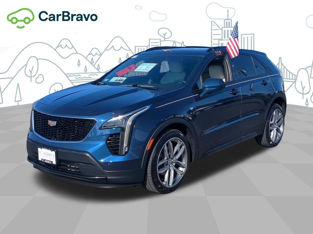 2019 Cadillac XT4 FWD Sport — photo 1 of 7