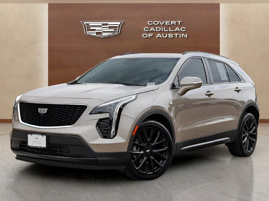 2023 Cadillac XT4 — photo 1 of 7