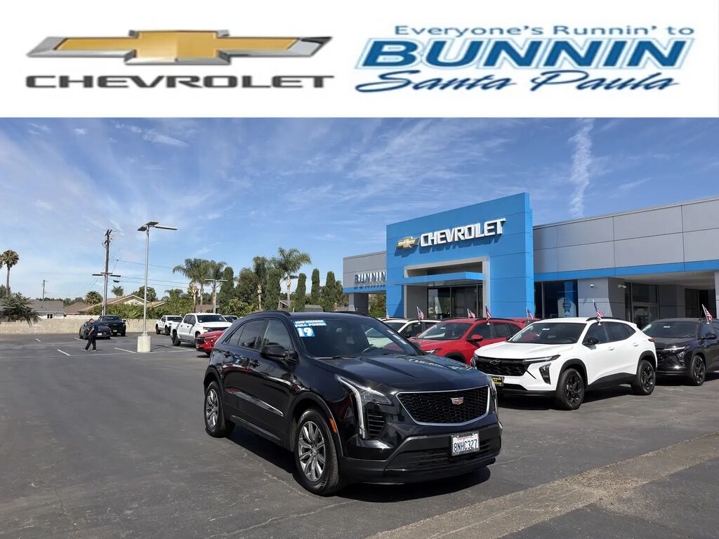 2019 Cadillac XT4 Sport — photo 1 of 13