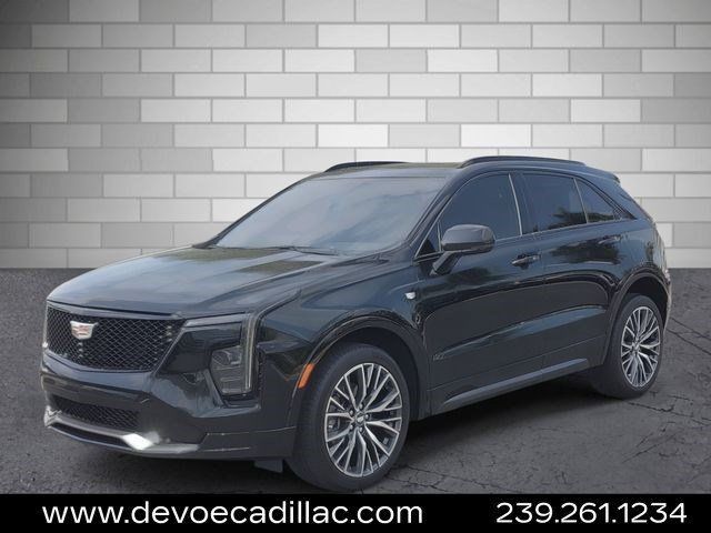 2024 Cadillac XT4 — photo 1 of 7