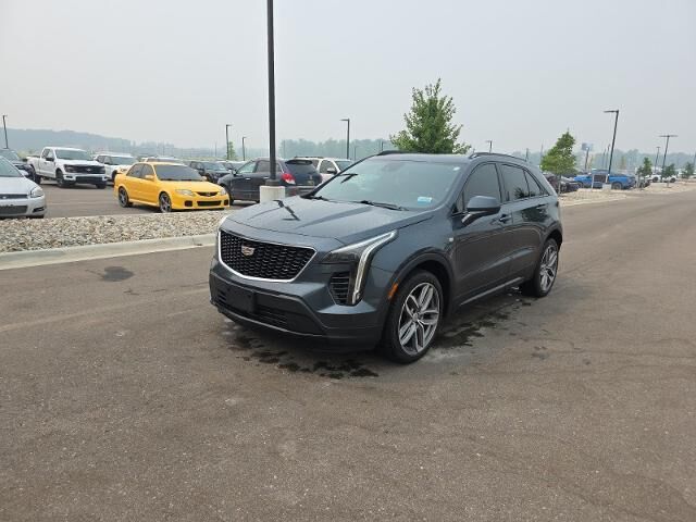 2019 Cadillac XT4 Sport — photo 1 of 13