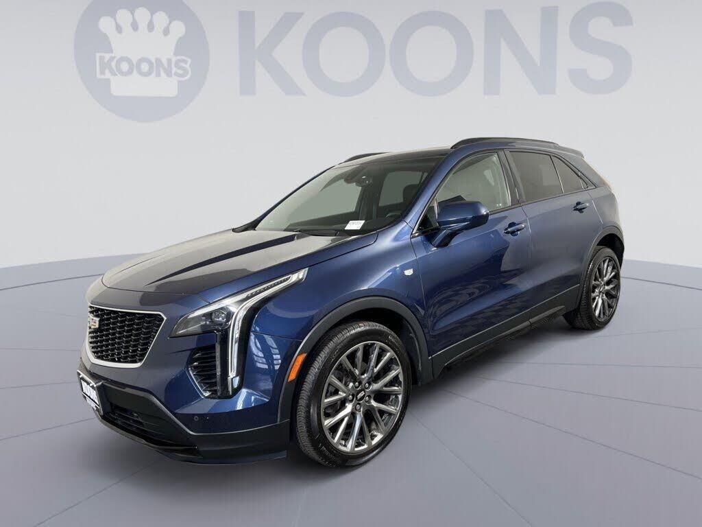 2019 Cadillac XT4 Sport — photo 1 of 3