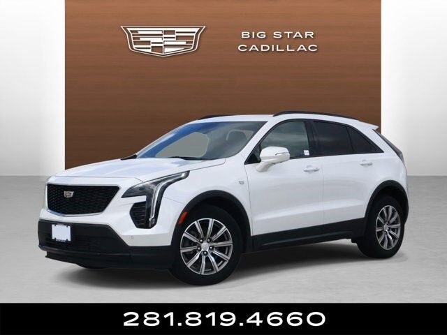 2022 Cadillac XT4 — photo 1 of 7