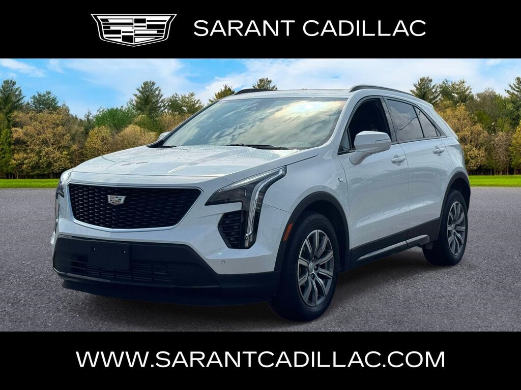 2023 Cadillac XT4 — photo 1 of 7