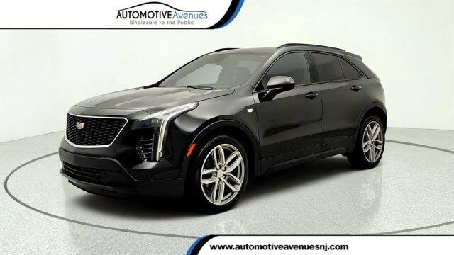 2019 Cadillac XT4 AWD Sport — photo 1 of 14
