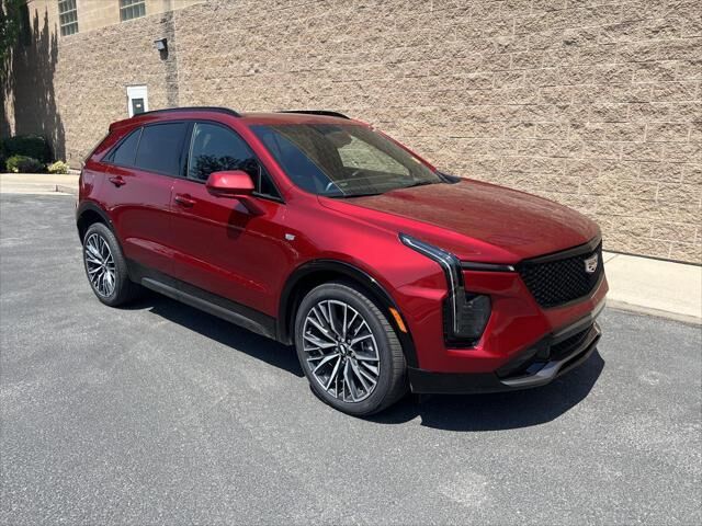 2025 Cadillac XT4 Sport