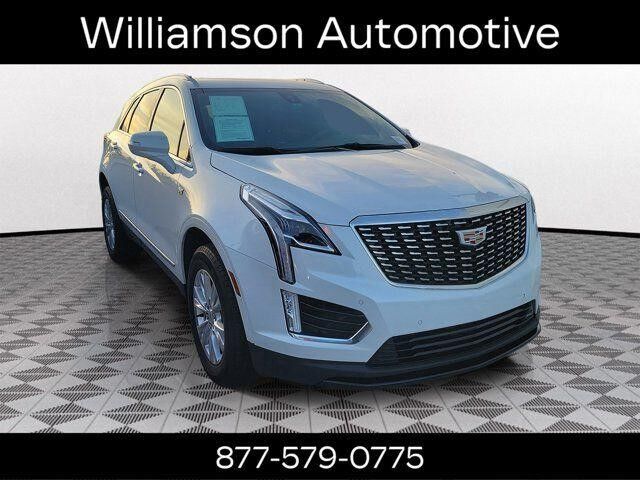 2023 Cadillac XT5 — photo 1 of 7