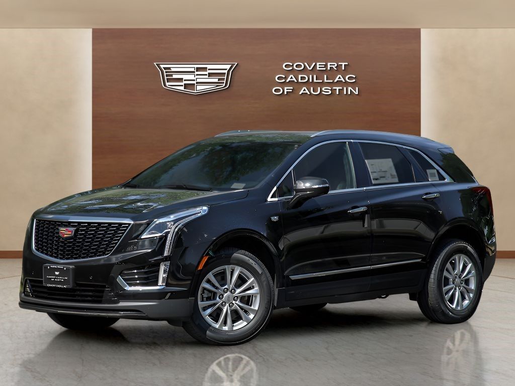 2025 Cadillac XT5 — photo 1 of 7