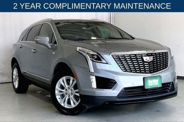 2023 Cadillac XT5 Luxury — photo 1 of 28
