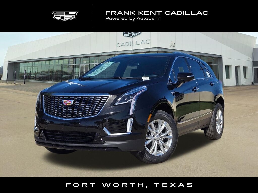 2026 Cadillac XT5 — photo 1 of 7
