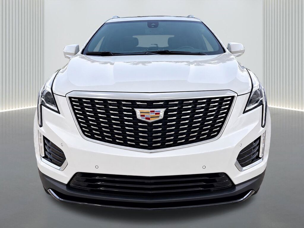 2023 Cadillac XT5 — photo 1 of 7