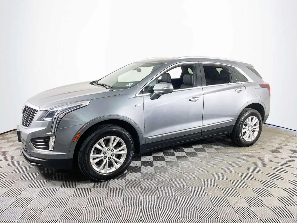 2021 Cadillac XT5 Luxury — photo 1 of 3