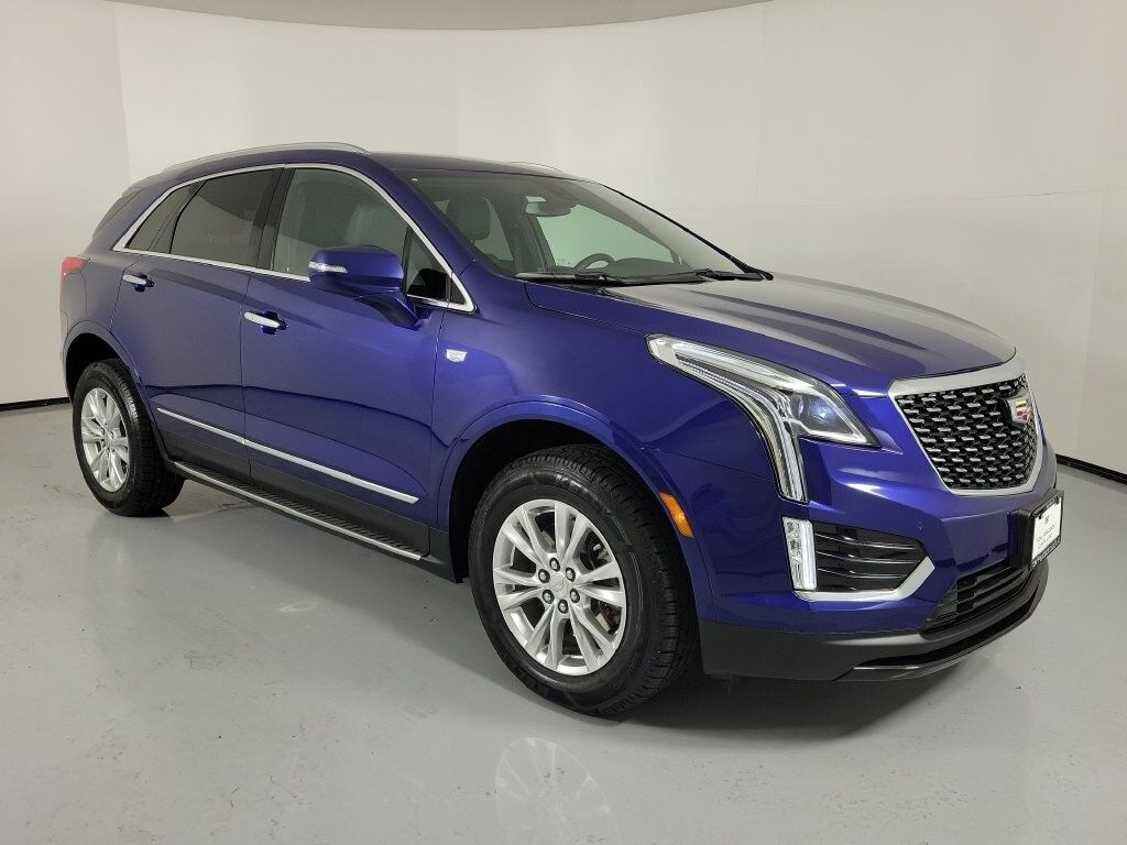 2023 Cadillac XT5 — photo 1 of 7