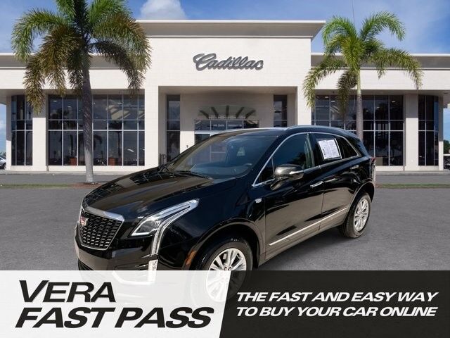 2024 Cadillac XT5 — photo 1 of 7
