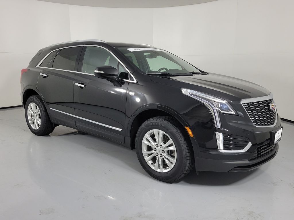 2023 Cadillac XT5 — photo 1 of 7