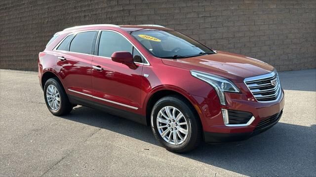 2019 Cadillac XT5 Base — photo 1 of 26