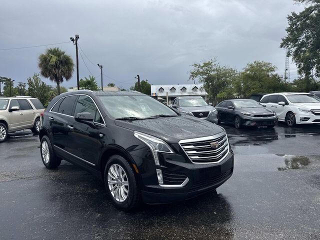 2018 Cadillac XT5 Base — photo 1 of 13