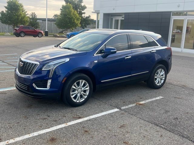 2024 Cadillac XT5 — photo 1 of 4