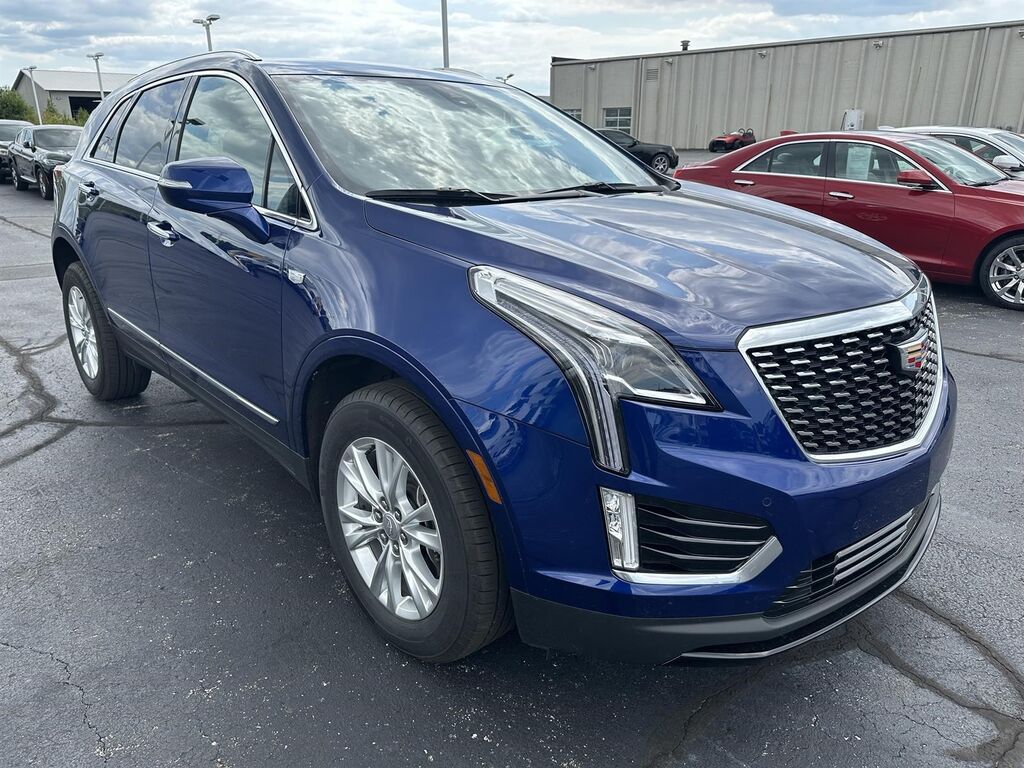 2024 Cadillac XT5 — photo 1 of 7