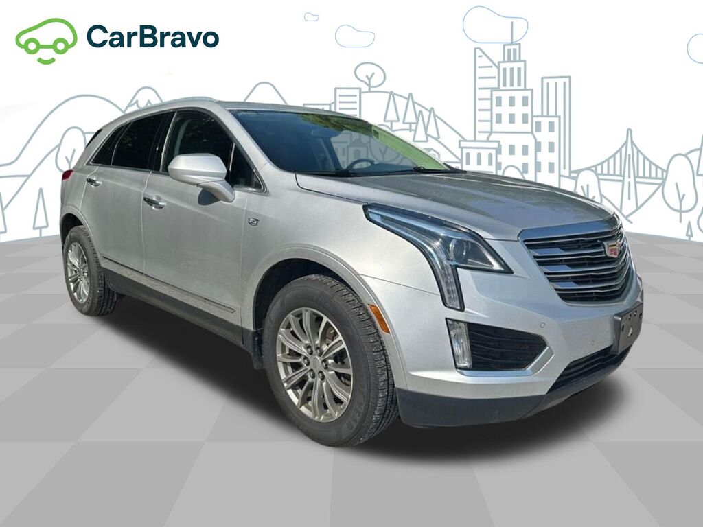 2017 Cadillac XT5 Luxury FWD — photo 1 of 1