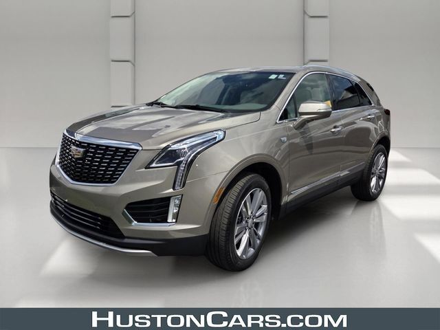 2023 Cadillac XT5 — photo 1 of 3