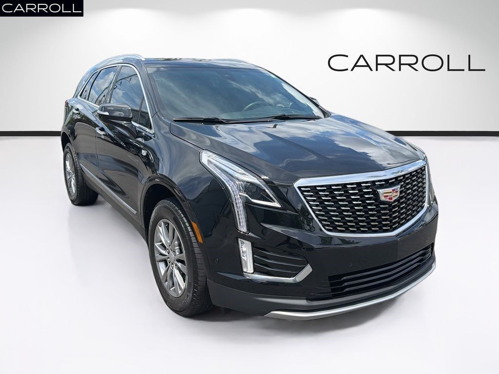2023 Cadillac XT5 — photo 1 of 7