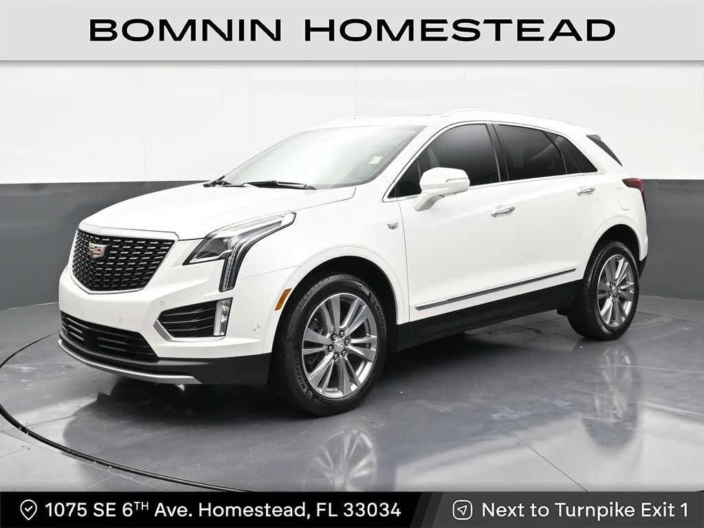 2023 Cadillac XT5 — photo 1 of 7