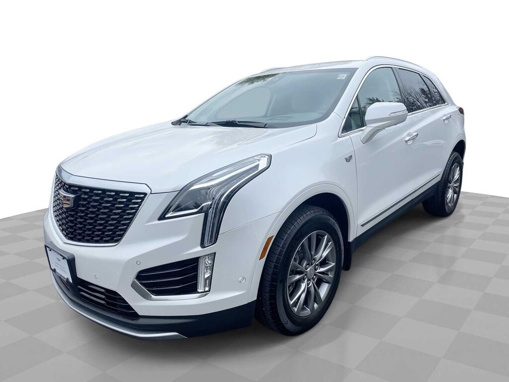 2022 Cadillac XT5 — photo 1 of 7