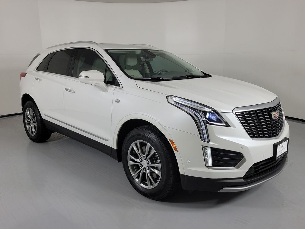 2023 Cadillac XT5 — photo 1 of 7