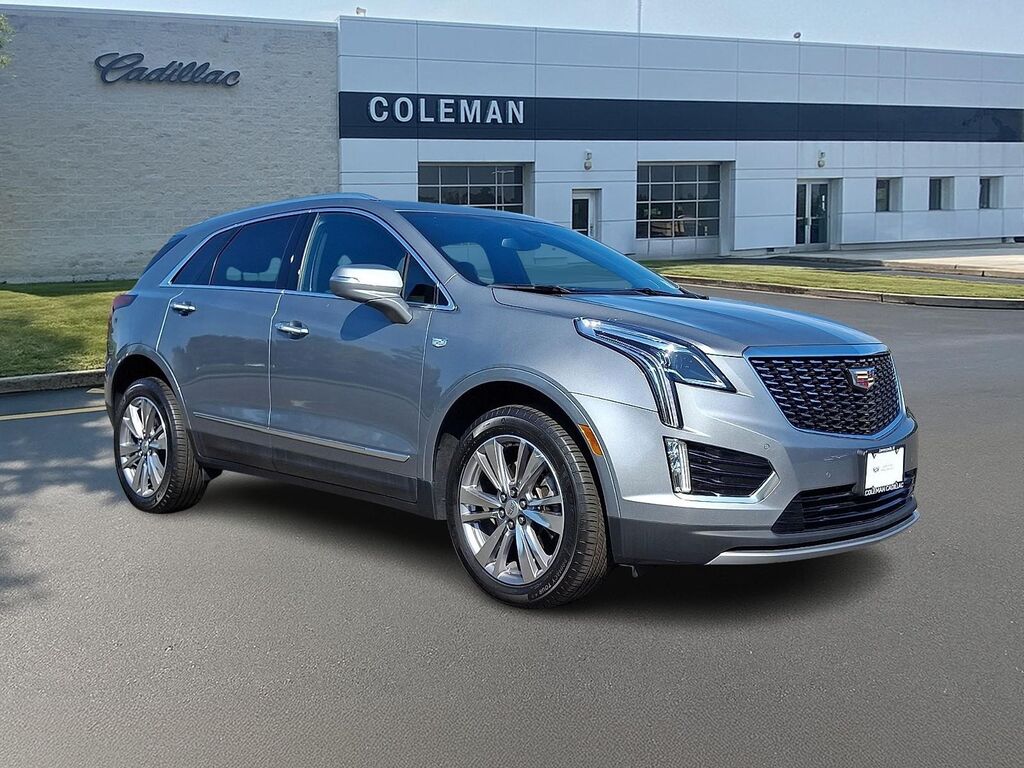 2023 Cadillac XT5 — photo 1 of 7
