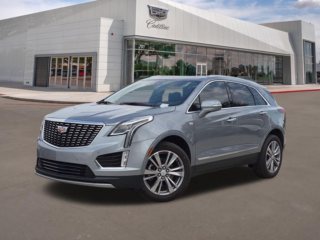 2025 Cadillac XT5 — photo 1 of 7