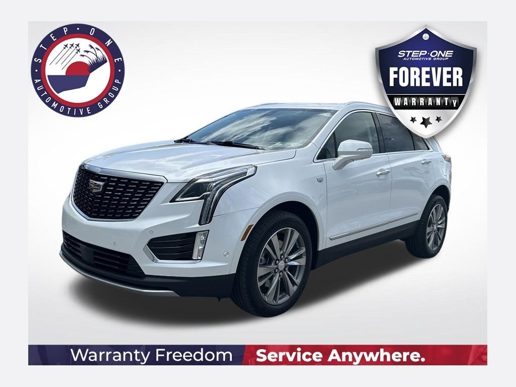 2022 Cadillac XT5 — photo 1 of 7