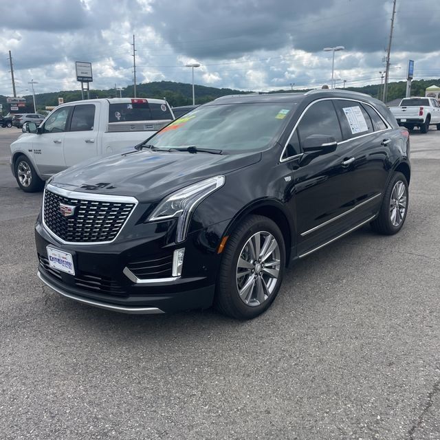 2024 Cadillac XT5 — photo 1 of 6