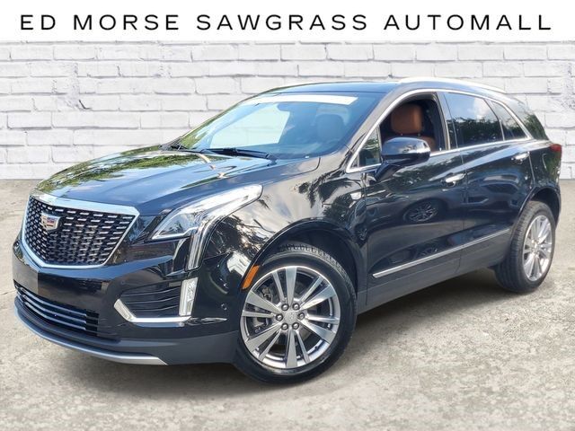 2024 Cadillac XT5 — photo 1 of 7