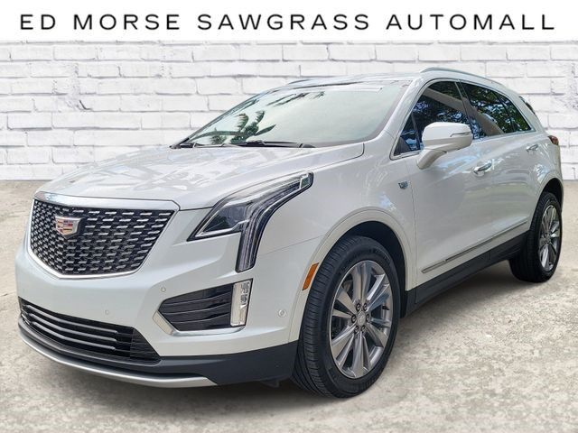 2024 Cadillac XT5 — photo 1 of 7