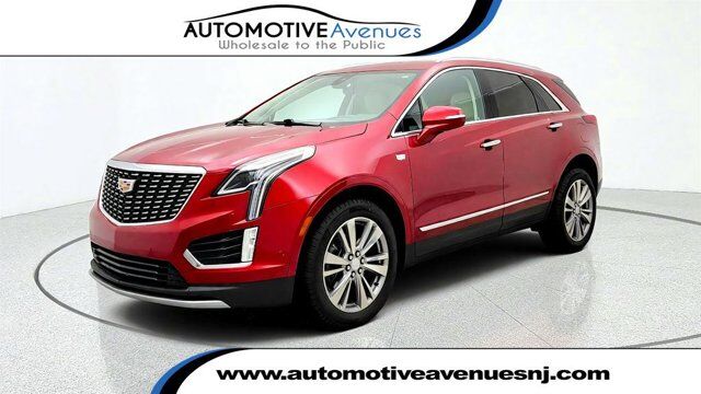 2025 Cadillac XT5 FWD Premium Luxury — photo 1 of 1