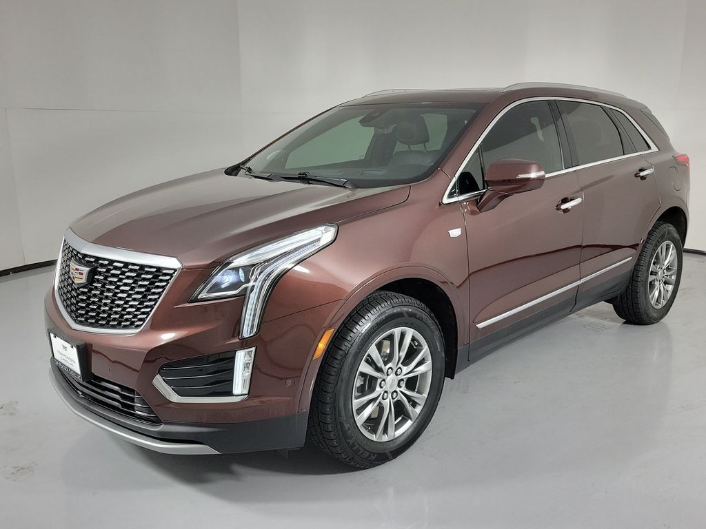2023 Cadillac XT5 — photo 1 of 7