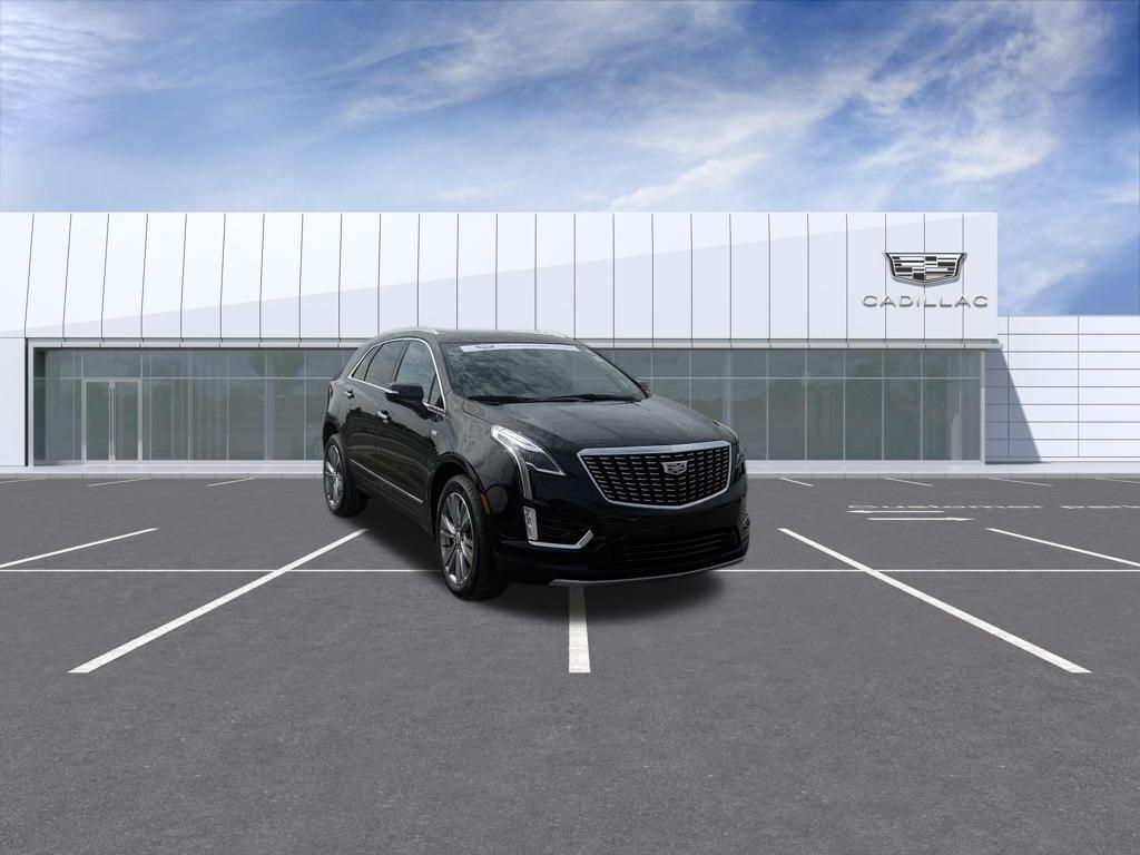 2024 Cadillac XT5 — photo 1 of 7
