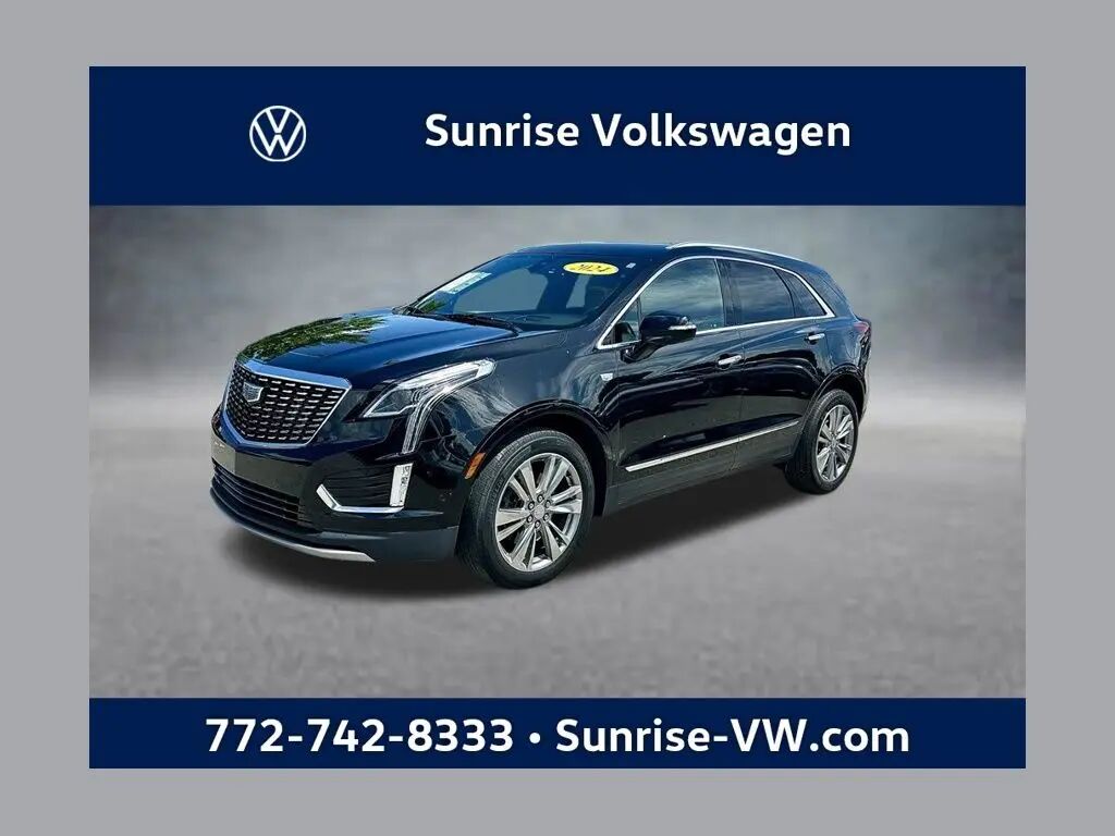 2024 Cadillac XT5 Premium Luxury — photo 1 of 13