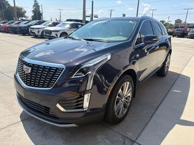 2024 Cadillac XT5 — photo 1 of 7