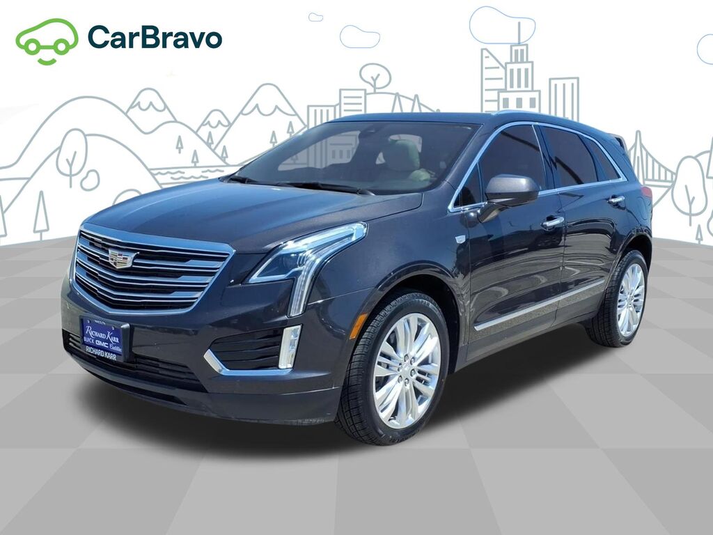 2017 Cadillac XT5 Premium Luxury FWD — photo 1 of 6