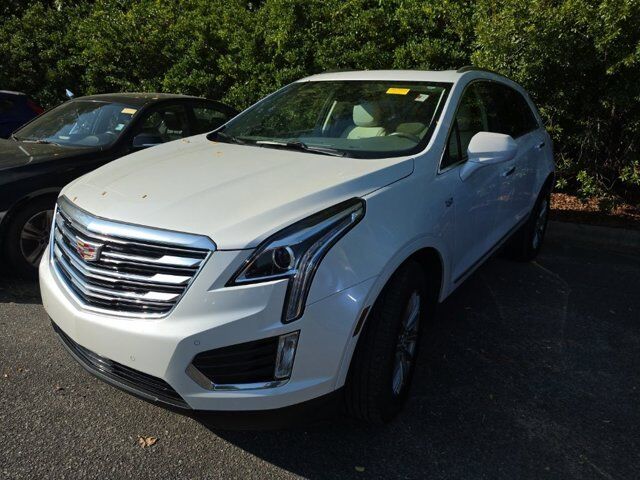 2019 Cadillac XT5 Luxury FWD — photo 1 of 1
