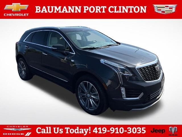 2022 Cadillac XT5 Premium Luxury