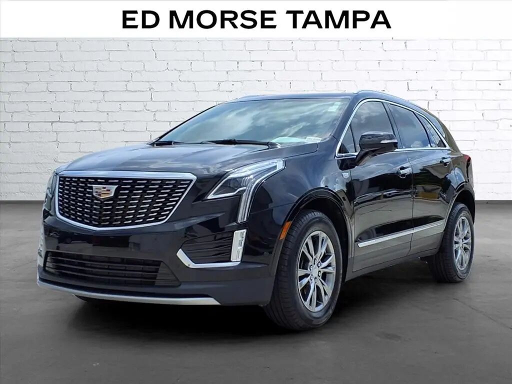 2023 Cadillac XT5 Premium Luxury — photo 1 of 6