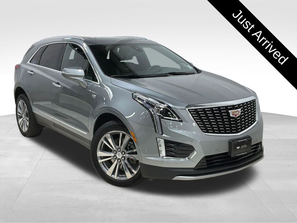 2024 Cadillac XT5 — photo 1 of 7